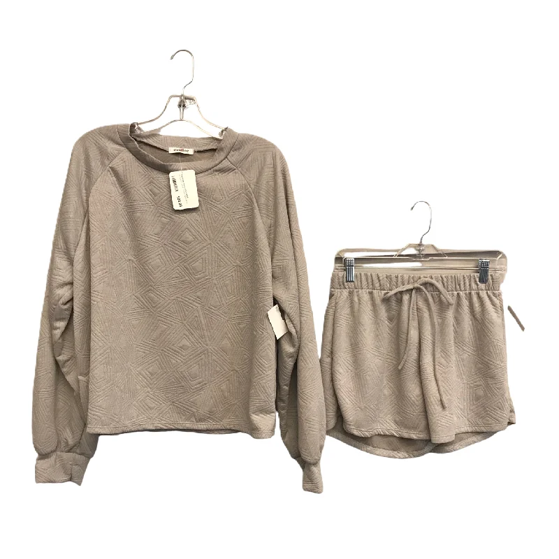 Grey Shorts Set By GeeGee, Size: L Beach