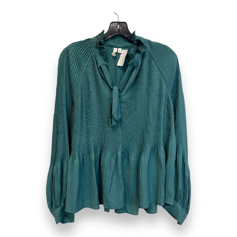 Top Long Sleeve By Treasure And Bond In Green, Size: M Lumberjack