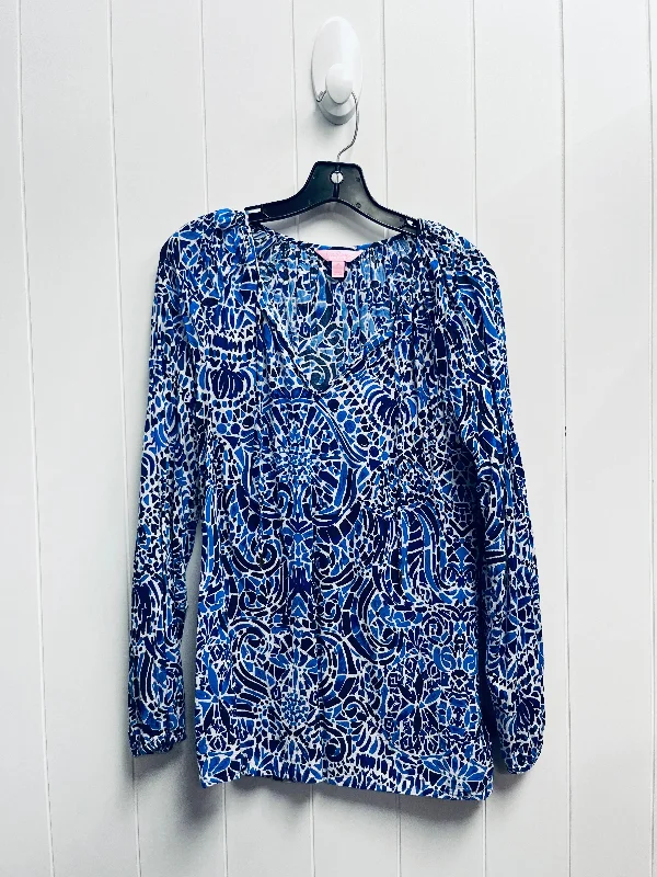 Top Long Sleeve Designer By Lilly Pulitzer In Blue & White, Size: M Trendy Men's Oversized