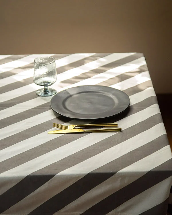 Nico Stripe Tablecloth Sporty Men's Athleisure 