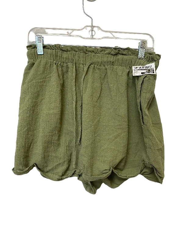 Green Shorts Shein, Size L Laid